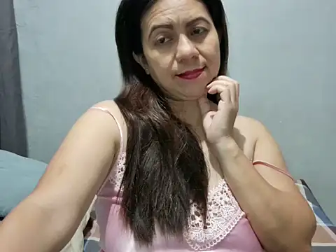 xxxHoneyBee29