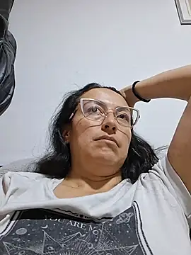 Lauryn_Jones webcam