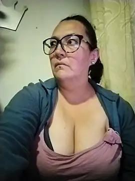 _Saraqueen-- webcam