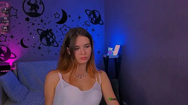 angie_foxy1