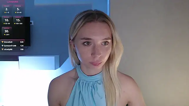 Emily_Hartt webcam