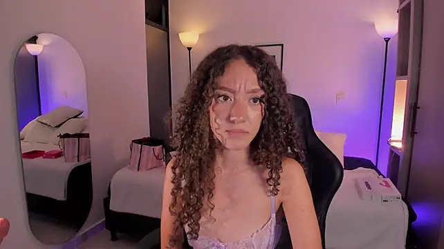 ChloeMoreti