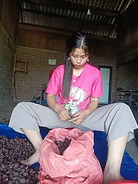HeresThuy22