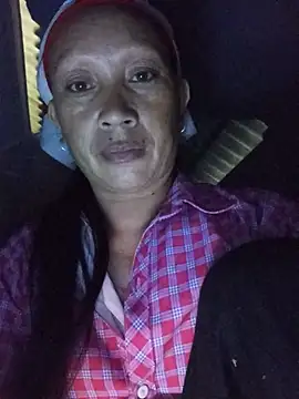 Linda-04 webcam