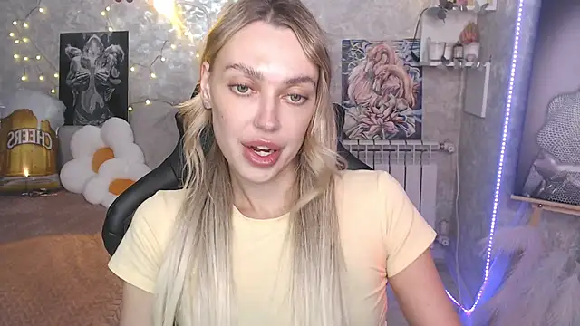NickyAdamidi webcam