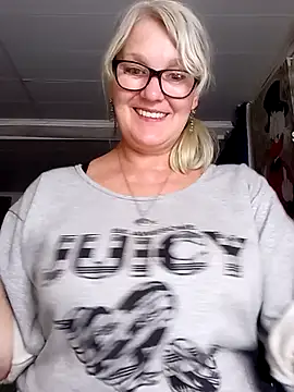 irinamaux webcam