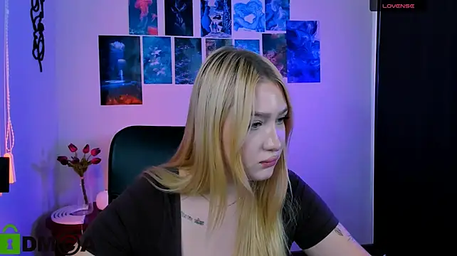 playful_sophie webcam