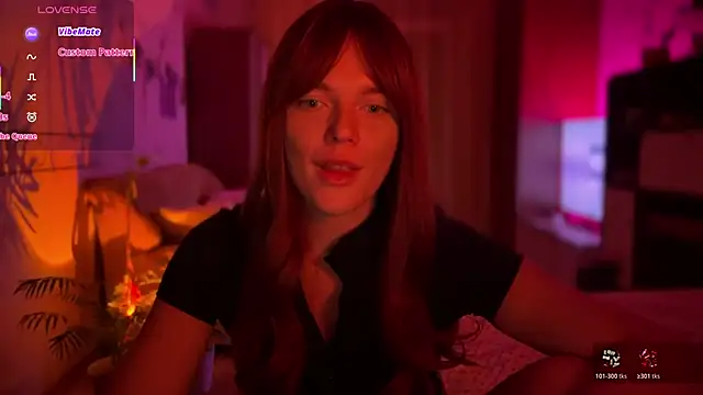 CherryRed_Girl webcam