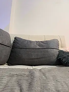 Rihanna_Flex webcam