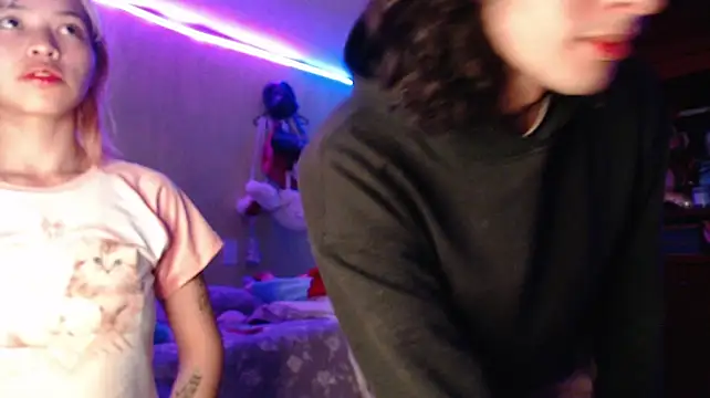 MixiPeach webcam
