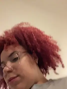 Leyah__ webcam