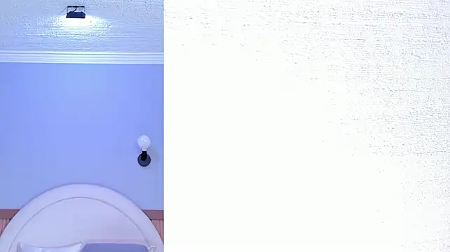 emilytowzen webcam