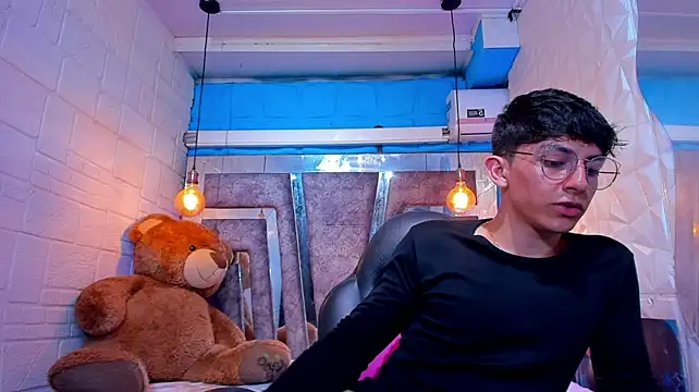 ElanGiraldo webcam