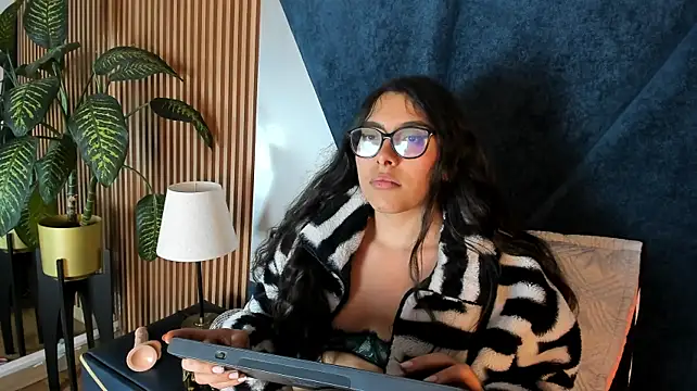 Olivia_Collinns1 webcam