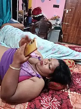 SAHIBAHOTBHABHI webcam