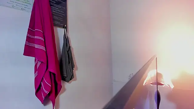 JadeQueen03 webcam
