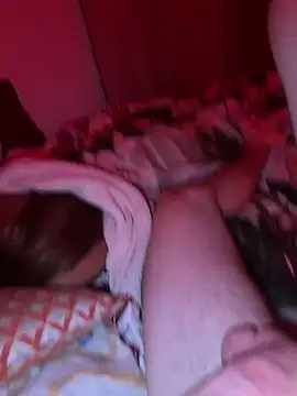 Crazycouplelive_ webcam