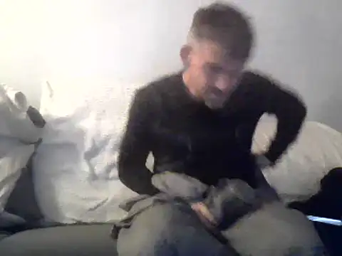 Cambitchboy webcam