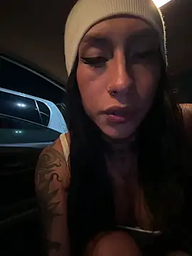 Juana_777 live sex cam