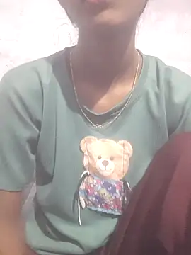 Saloni-Tyagi webcam
