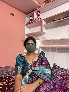 telugu-sophia (F milf) - I want a car