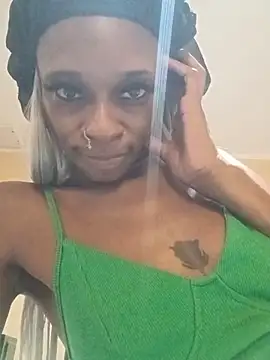 Jasmine_FullsShine webcam