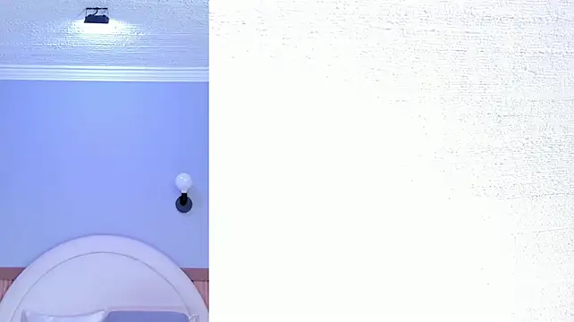emilytowzen webcam