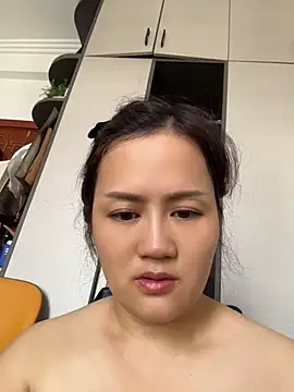 amy1688 (F milf) - 脱内裤直播