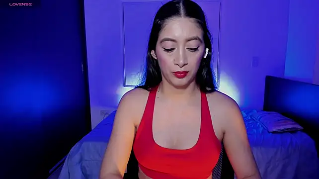 MeganWhite3