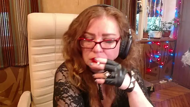 Miss_Tress webcam