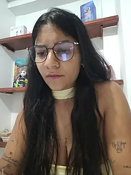Sofythom1 webcam