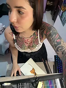 Kittyhelll_