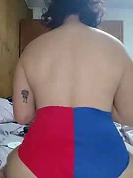 Rebelchocolate webcam