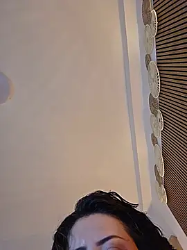 NeredaXxx webcam