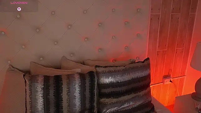 laurencarter1 live cam preview