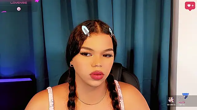 Keira_Fox31