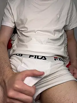 MatteoBalkanTwink webcam