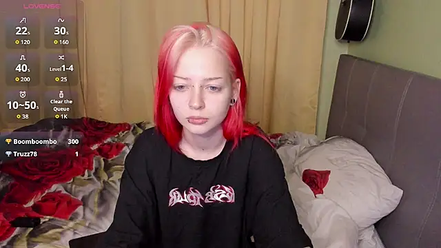 PetiteLia_
