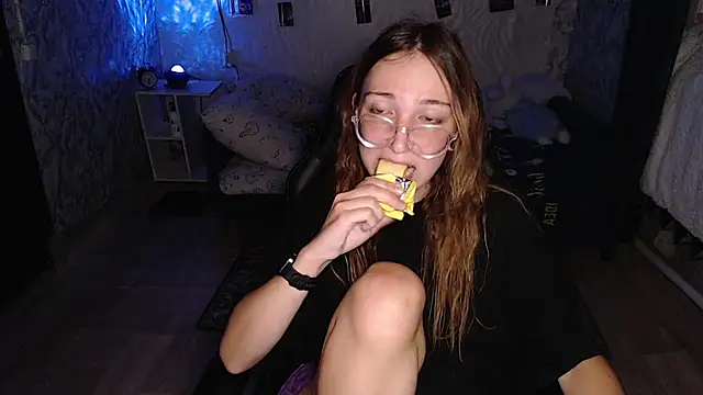 AmeliaKamishiro webcam