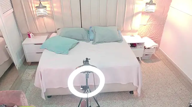 lilithst_ webcam