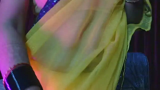 Lovely12streaming webcam