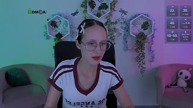 mona_cloud webcam