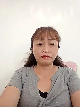 Baby-ladyboobs2026 webcam