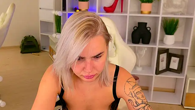 EmmiLive webcam