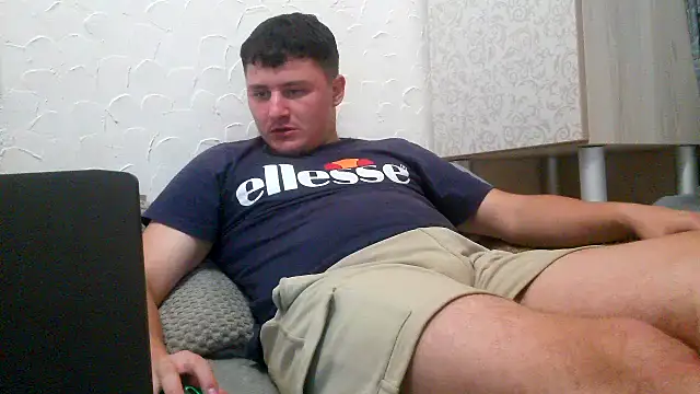 miki_lav1 webcam