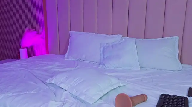 Mara_Bigboobs webcam