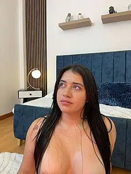 KallyMyller1 webcam