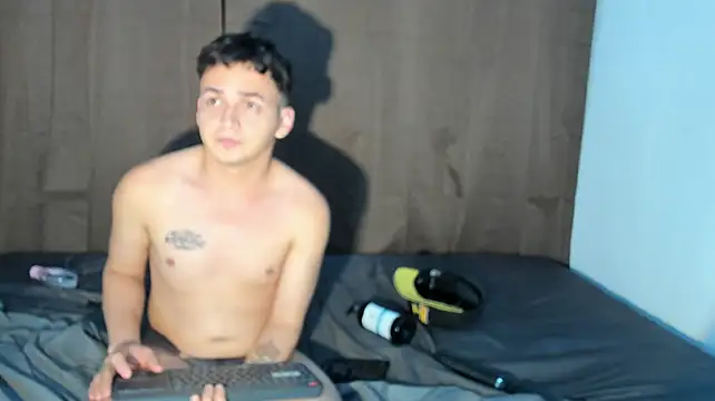 GoldenBoyDuo live sex cam
