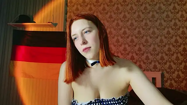 Mikka_Blush webcam