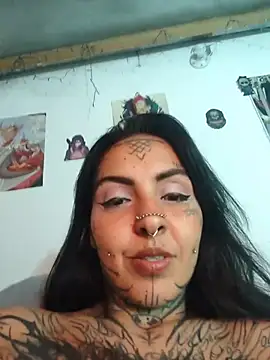 Demonni_1 webcam